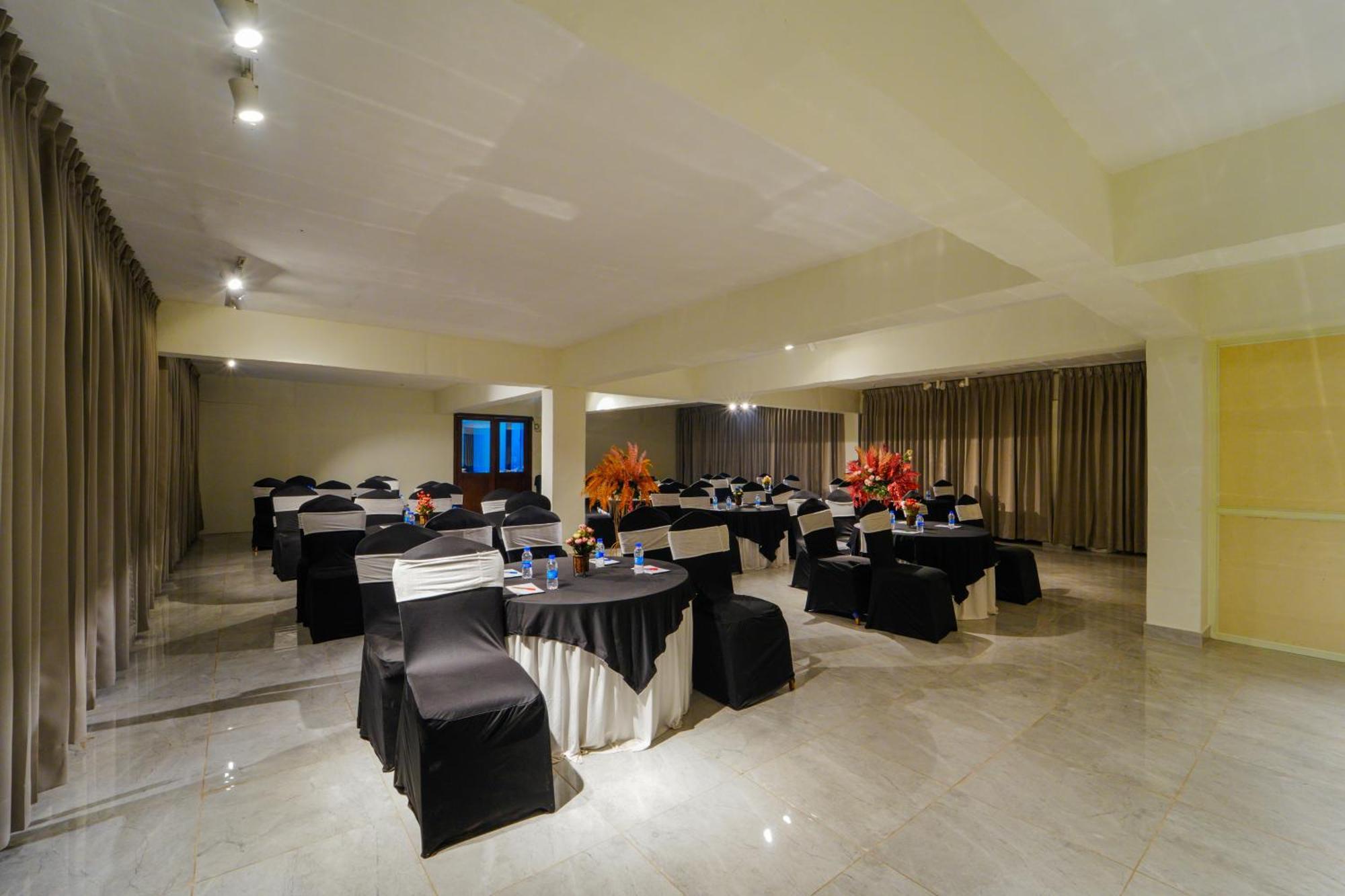 The Kasauli Walk Hotell Exteriör bild